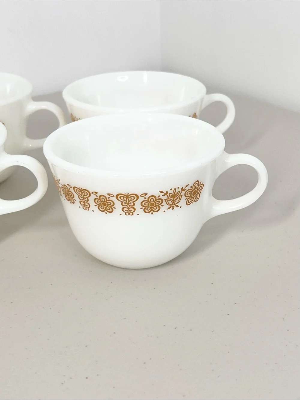 Pyrex vintage set